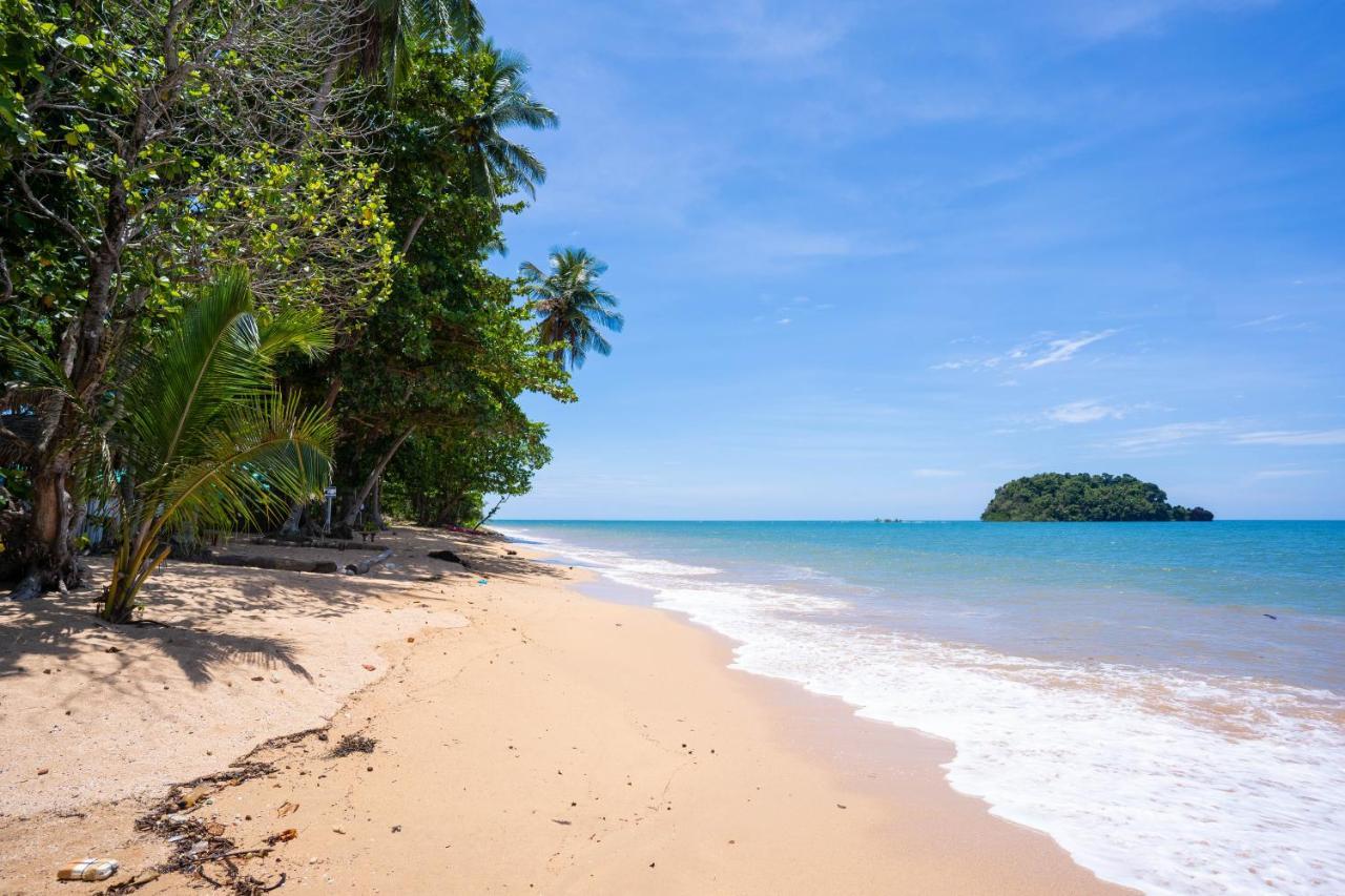 Libong Beach Resort Екстер'єр фото
