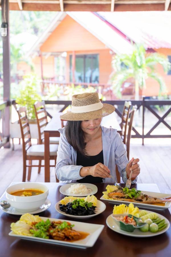 Libong Beach Resort Екстер'єр фото